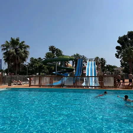 Camping Mobil Climatise 2 Sous Les Pins Torreilles